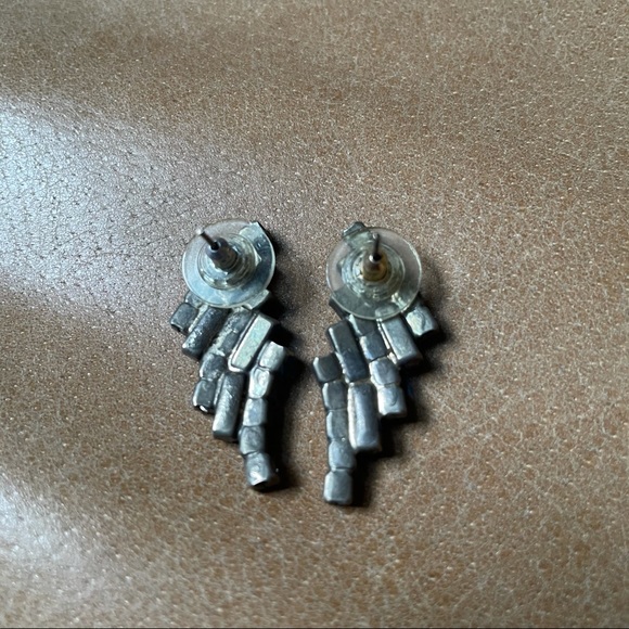 Vintage rhinestone earrings - Picture 4 of 5